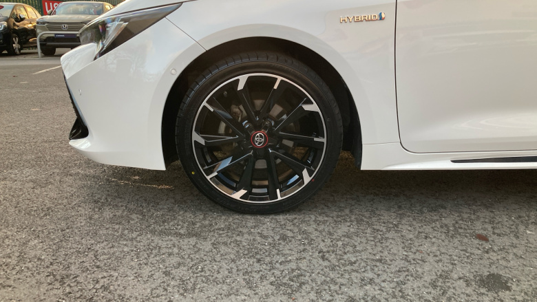 Toyota Corolla 1.8 VVT-i Hybrid GR Sport 5dr CVT Hybrid Hatchback